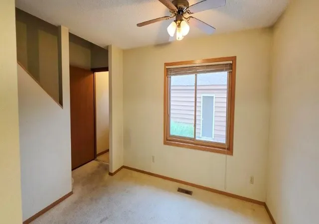 3rd image of 3231 Evergreen Dr, Saint Paul, MN 55121 | MLS# 7136607