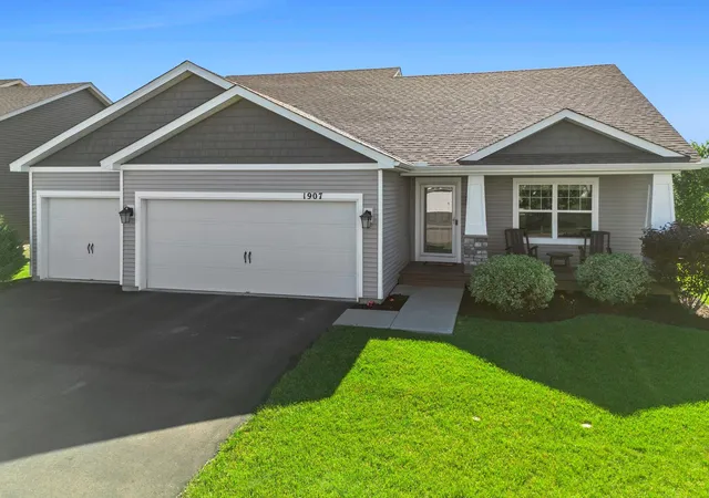 Photo 2 of Single family home for sale at 1907 Meridian Curv, Carver, MN 55315 | MLS# 7136619 | Listing updated on 2026-09-08