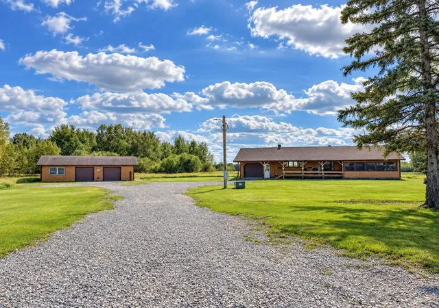 Photo 2 of Single family home for sale at 5144 Town Rd 400, Littlefork, MN 56653 | MLS# 7136635 | Listing updated on 2026-09-15