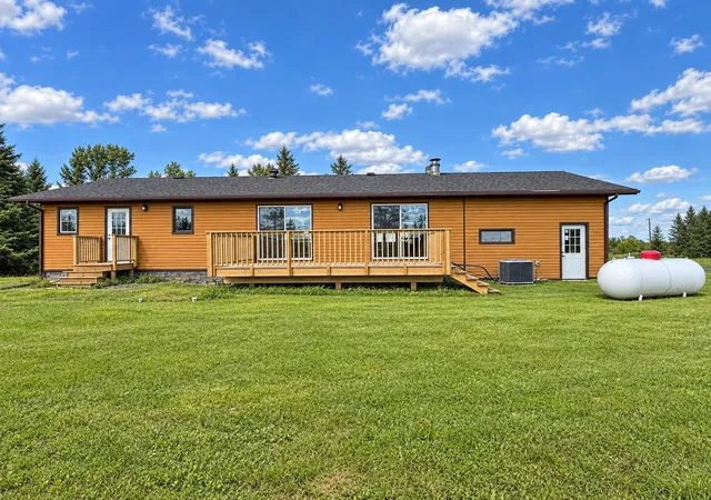 Photo 3 of Single family home for sale at 5144 Town Rd 400, Littlefork, MN 56653 | MLS# 7136635 | Listing updated on 2026-09-15