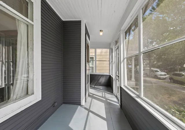 Photo 4 of Single family home for sale at 622 Jackson St NE, Minneapolis, MN 55413 | MLS# 7136661 | Listing updated on 2026-09-17