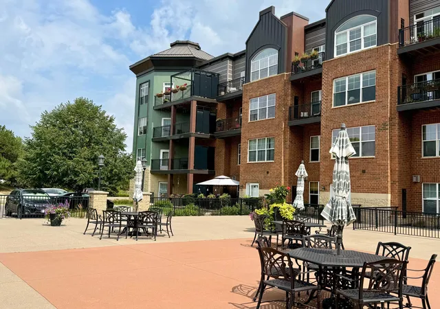 Photo 2 of Condo for sale at 1800 Graham Ave #309, Saint Paul, MN 55116 | MLS# 7136680 | Listing updated on 2026-09-05