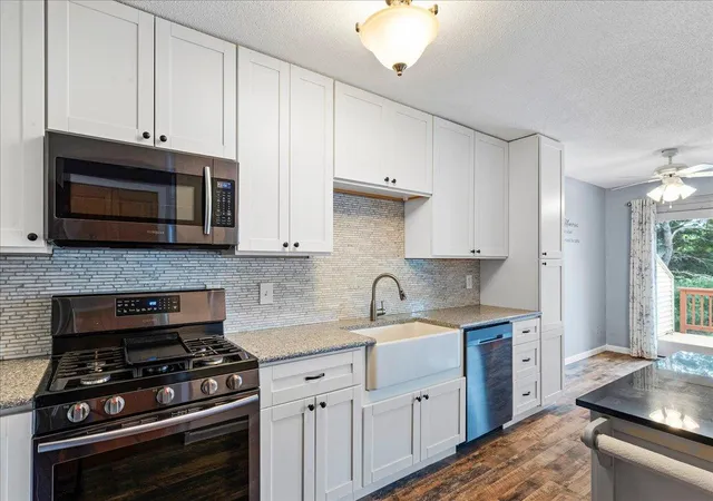 Photo 3 of Single family home for sale at 12272 17th Avenue S, Burnsville, MN 55337 | MLS# 7136716 | Listing updated on 2026-10-08