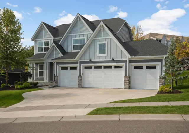 Photo 1 of Single family home for sale at 4925 Alvarado Ln N, Minneapolis, MN 55446 | MLS# 7136719 | Listing updated on 2026-10-21
