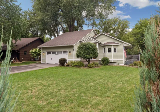 Photo 60 of Single family home for sale at 2512 8th Street, Saint Paul, MN 55110 | MLS# 7136734 | Listing updated on 2026-09-12