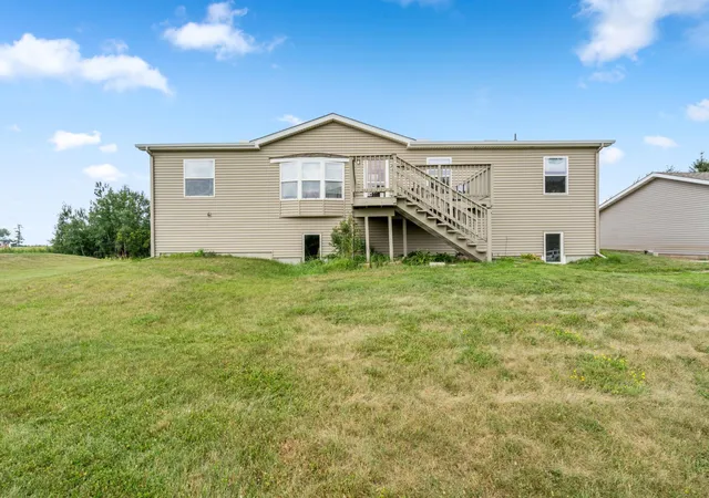 Photo 1 of Single family home for sale at 5404 Rush Point Dr, Rush City, MN 55069 | MLS# 7136739 | Listing updated on 2026-09-02