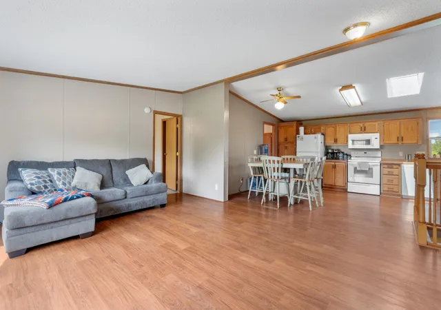 Photo 3 of Single family home for sale at 5404 Rush Point Dr, Rush City, MN 55069 | MLS# 7136739 | Listing updated on 2026-09-02