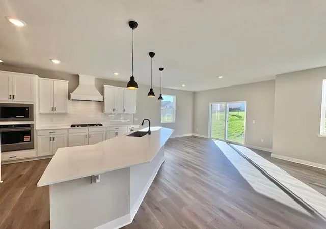 Photo 3 of Single family home for sale at 6188 Jennifer Ave S, Cottage Grove, MN 55016 | MLS# 7136748 | Listing updated on 2026-10-20