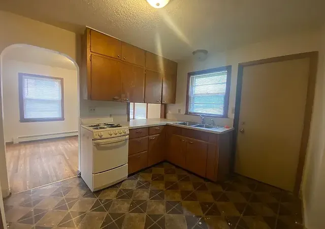 Listing Photo 5 - Condo for sale in building located at 716 8th St S, Moorhead, MN 56560