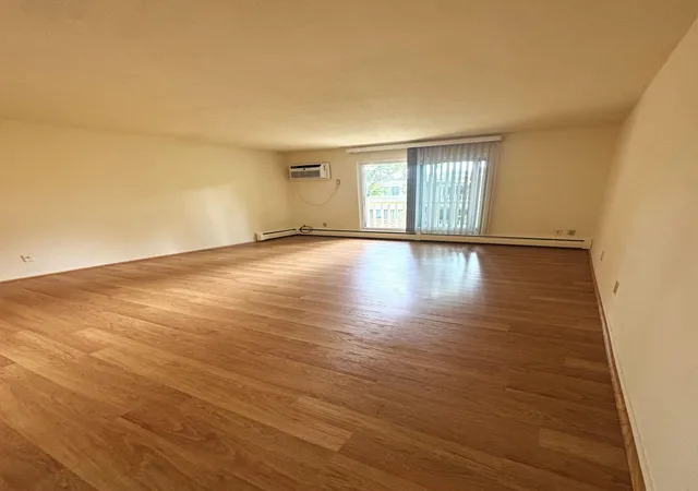 Photo 4 of Condo for sale at 7414 W 22nd Street #306, Minneapolis, MN 55426 | MLS# 7136761 | Listing updated on 2026-09-02