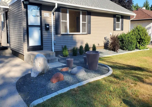 Photo 3 of Sale Pending at 833 24th Avenue N, South Saint Paul, MN 55075 | MLS# 7136769 | Listing updated on 2026-09-18