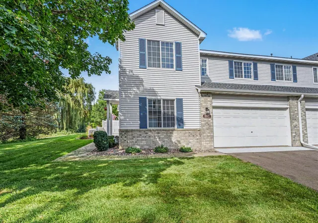 Photo 3 of Single family home for sale at 292 Tamarack Trl #808, Farmington, MN 55024 | MLS# 7136799 | Listing updated on 2026-09-17