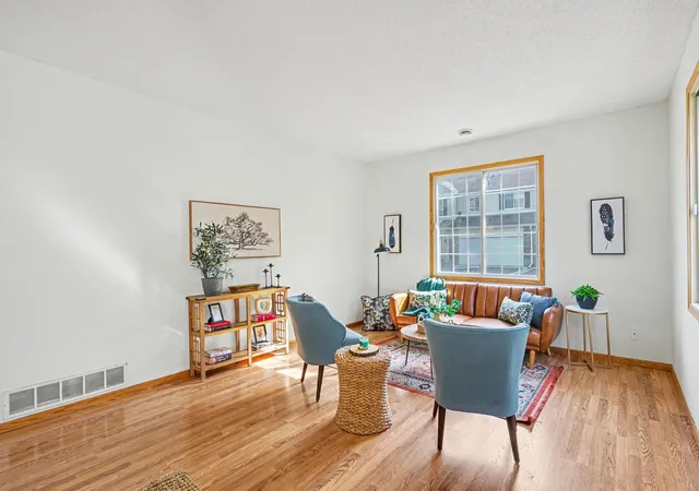 Photo 4 of Single family home for sale at 292 Tamarack Trl #808, Farmington, MN 55024 | MLS# 7136799 | Listing updated on 2026-09-17