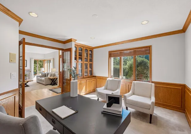 Photo 4 of Single family home for sale at 11304 Bluestem Ln, Eden Prairie, MN 55347 | MLS# 7136815 | Listing updated on 2026-09-17