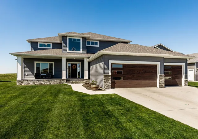 Photo 2 of Single family home for sale at 8815 Northern Lights Ave, Horace, ND 58047 | MLS# 7136822 | Listing updated on 2026-09-17