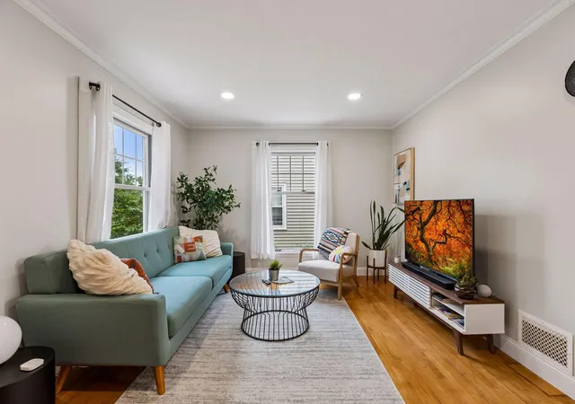 Photo 1 of Single family home for sale at 2848 Edgewood Ave S, Minneapolis, MN 55426 | MLS# 7136834 | Listing updated on 2026-09-17