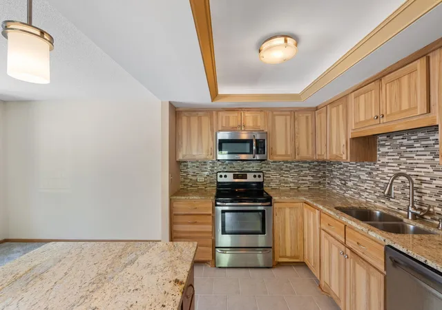Photo 3 of Condo for sale at 2885 Knox Ave S #208, Minneapolis, MN 55408 | MLS# 7136839 | Listing updated on 2026-09-02