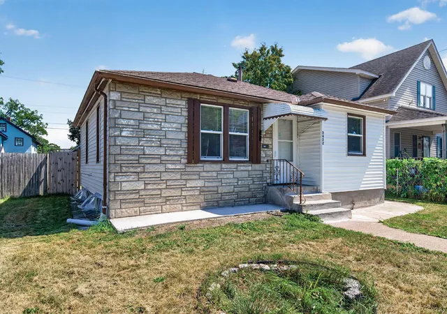 Photo 1 of Sale Pending at 3422 Aldrich Ave N, Minneapolis, MN 55412 | MLS# 7136882 | Listing updated on 2026-09-12
