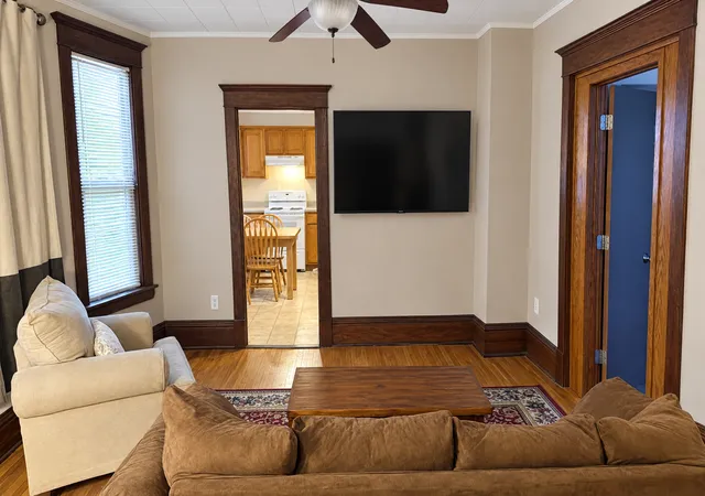 Photo 3 of House for sale at 1113 Edgerton St, Saint Paul, MN 55130 | MLS# 7136883 | Listing updated on 2026-10-30