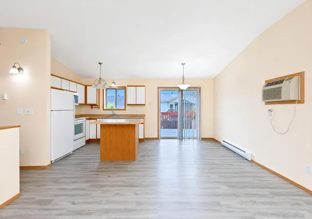 Photo 4 of Single family home for sale at 1896 Huntington Ln, West Fargo, ND 58078 | MLS# 7136884 | Listing updated on 2026-10-25