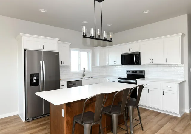 Photo 3 of Single family home for sale at 2607 36th Avenue S, Moorhead, MN 56560 | MLS# 7136891 | Listing updated on 2026-09-02