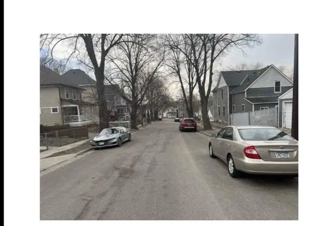 Photo 2 of House for sale at 429 Mount Ida St, Saint Paul, MN 55130 | MLS# 7136892 | Listing updated on 2026-09-07