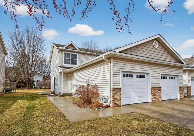 Photo 1 of Single family home for sale at 3069 Venice Ln Nw, Rochester, MN 55901 | MLS# 7136909 | Listing updated on 2026-09-21