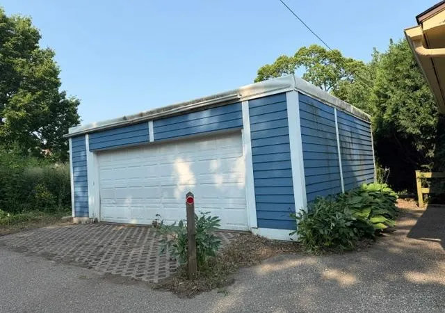 Photo 2 of Single family home for sale at 923 N 5th Street, Mankato, MN 56001 | MLS# 7136927 | Listing updated on 2026-09-02