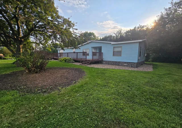 Photo 1 of Single family home for sale at 25050 400th Street, Belview, MN 56214 | MLS# 7136995 | Listing updated on 2026-09-07