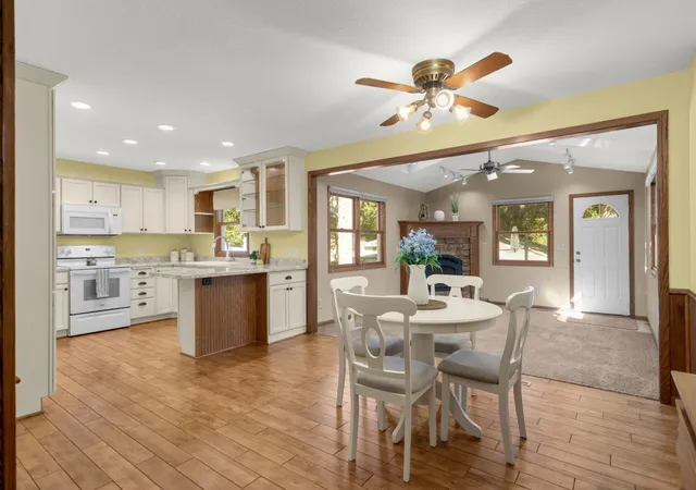 Photo 3 of Single family home for sale at 1601 Walnut St, Hastings, MN 55033 | MLS# 7137001 | Listing updated on 2026-10-08