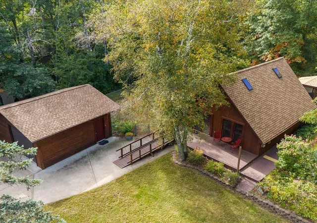 Photo 2 of Single family home for sale at 34491 Park Dr, Crosslake, MN 56442 | MLS# 7137007 | Listing updated on 2026-09-23