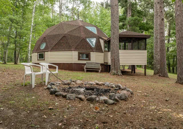 Photo 1 of Single family home for sale at 24871 E Long Lake Rd, Bigfork, MN 56628 | MLS# 7137027 | Listing updated on 2026-10-01