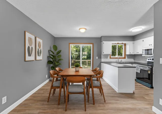 Photo 4 of Single family home for sale at 650 Birch Ln S, Saint Paul, MN 55126 | MLS# 7137040 | Listing updated on 2026-10-09