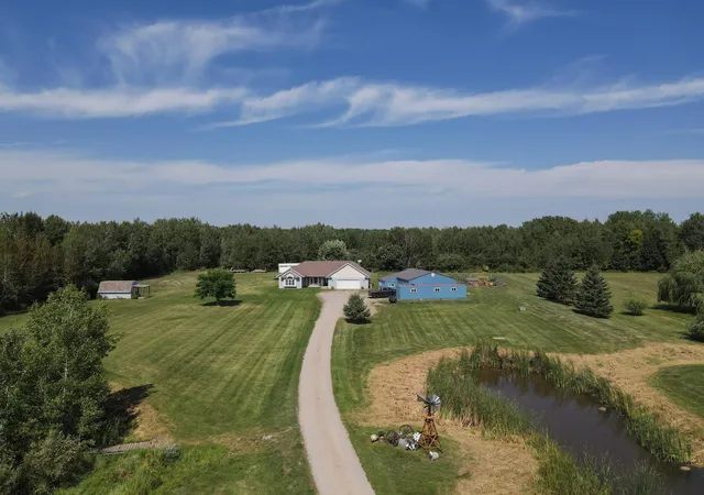 Photo 3 of Single family home for sale at 14586 Lynx Rd, Milaca, MN 56353 | MLS# 7137050 | Listing updated on 2026-09-23