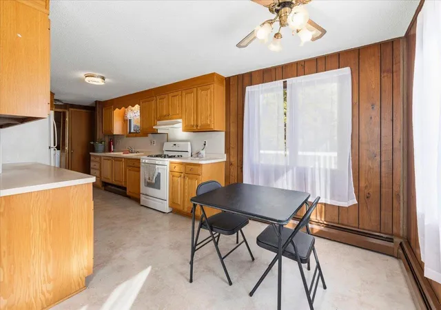Photo 4 of Single family home for sale at 170 Albert St, Loretto, MN 55357 | MLS# 7137066 | Listing updated on 2026-10-29