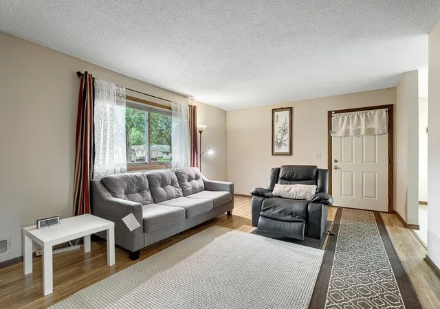 Photo 3 of Single family home for sale at 513 Arlington Ave E, Saint Paul, MN 55130 | MLS# 7137071 | Listing updated on 2026-10-16