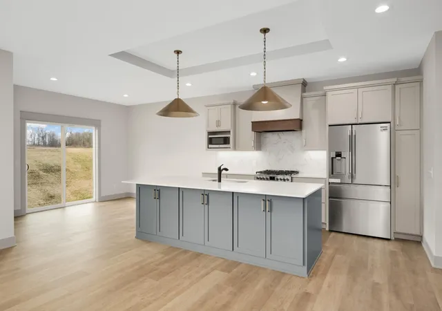 Photo 4 of Single family home for sale at 8292 186th Street W, Lakeville, MN 55044 | MLS# 7137075 | Listing updated on 2026-09-03