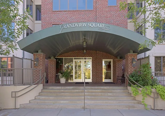 Photo 1 of Condo for sale at 5225 Grandview Sq #308, Minneapolis, MN 55436 | MLS# 7137096 | Listing updated on 2026-09-22