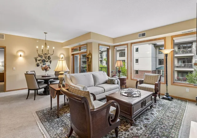 Photo 2 of Condo for sale at 5225 Grandview Sq #308, Minneapolis, MN 55436 | MLS# 7137096 | Listing updated on 2026-09-22