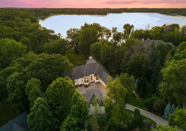 Photo 3 of Mansion for sale at 4145 Trillium Ln E, Mound, MN 55364 | MLS# 7137104 | Listing updated on 2026-10-05