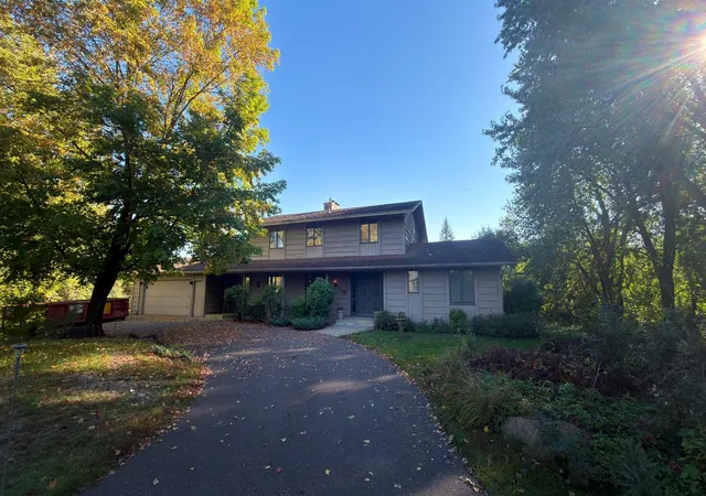 Photo 1 of Single family home for sale at 49 Nord Cir Rd, Saint Paul, MN 55127 | MLS# 7137166 | Listing updated on 2026-10-11
