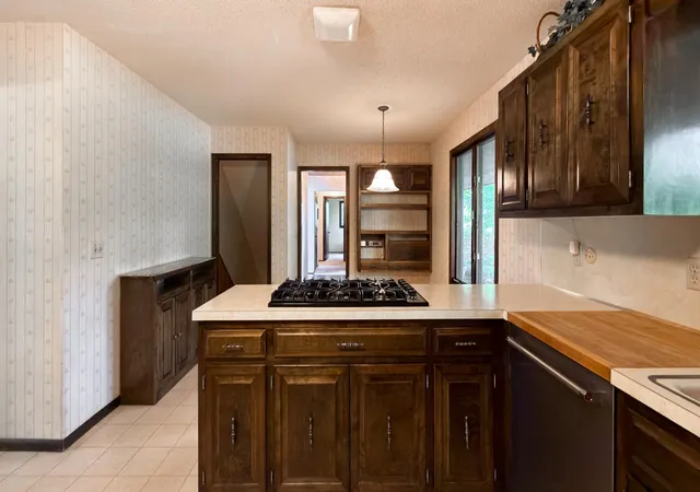 Photo 4 of Single family home for sale at 49 Nord Cir Rd, Saint Paul, MN 55127 | MLS# 7137166 | Listing updated on 2026-10-11