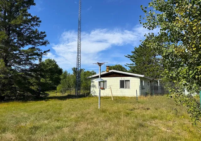 Photo 3 of Single family home for sale at 10082 Legionville Rd, Brainerd, MN 56401 | MLS# 7137179 | Listing updated on 2026-09-28
