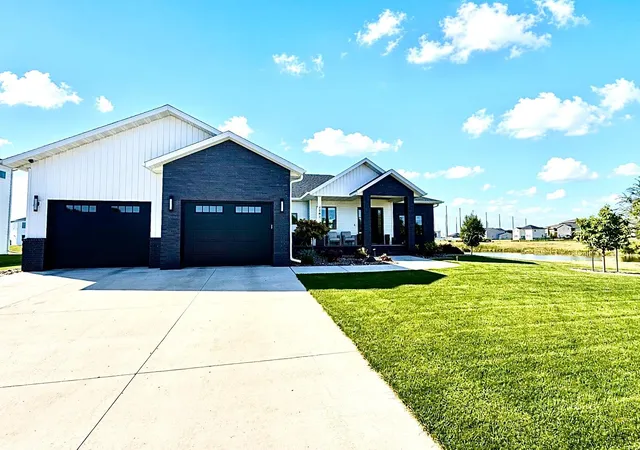 Photo 57 of Single family home for sale at 3282 47th Avenue S, Fargo, ND 58104 | MLS# 7137182 | Listing updated on 2026-09-13