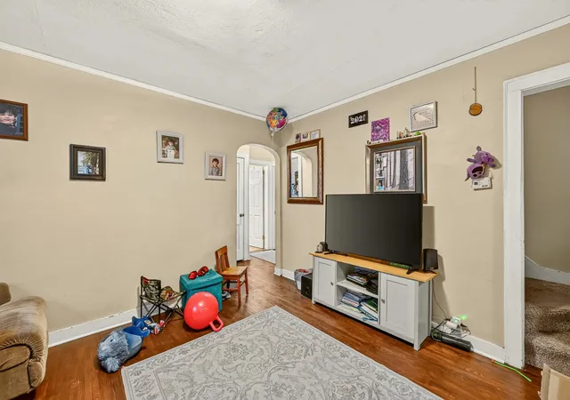 Photo 4 of Single family home for sale at 206 11th Avenue NE, Rochester, MN 55906 | MLS# 7137221 | Listing updated on 2026-09-05