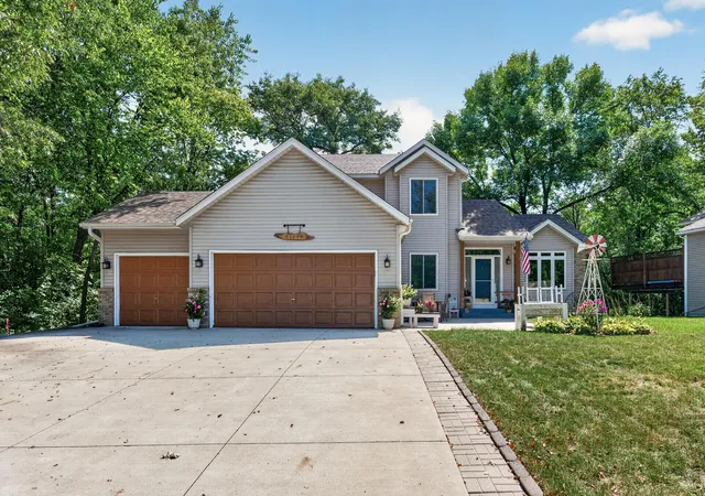 Photo 2 of Single family home for sale at 11248 193rd Avenue Nw, Elk River, MN 55330 | MLS# 7137228 | Listing updated on 2026-10-09