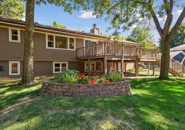 Photo 2 of Single family home for sale at 1755 Ithaca Ln N, Minneapolis, MN 55447 | MLS# 7137292 | Listing updated on 2026-09-17