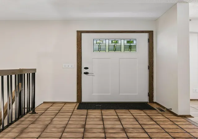 Photo 3 of Single family home for sale at 1755 Ithaca Ln N, Minneapolis, MN 55447 | MLS# 7137292 | Listing updated on 2026-09-17