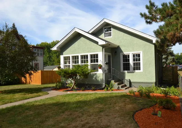 Photo 1 of Single family home for sale at 583 Fairview Ave S, Saint Paul, MN 55116 | MLS# 7137295 | Listing updated on 2026-09-04