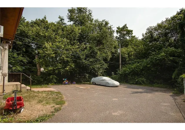 Photo 10 of Multi family home for sale at 914 Burr St, Saint Paul, MN 55130 | MLS# 7137298 | Listing updated on 2026-09-03